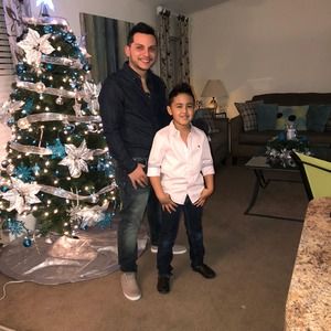 Meet your Posher, Ernesto